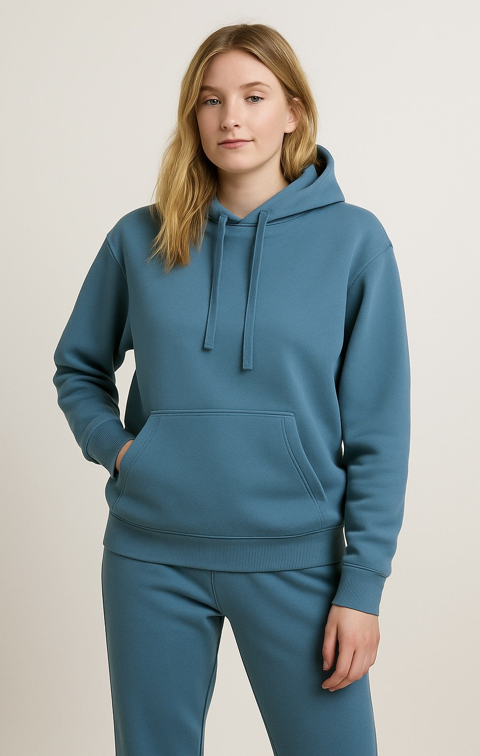 KOMPLET DRESOWY Z BLUZĄ KANGURKĄ